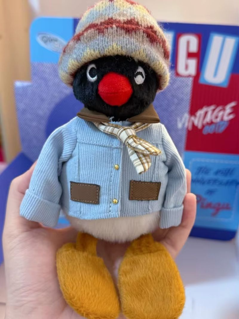 Vintage Collectible Dolls For Sale - Pingu صندوق أعمى 45th الذكرى خمر