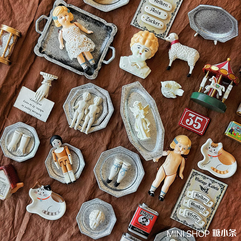 مجموعة دمى مصغرة عتيقة، تماثيل - مراجعة Vintage Collectible Dolls وسعره