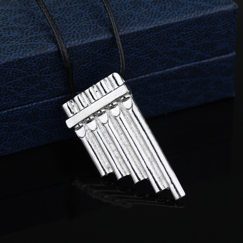 قلادة بتصميم فلوت بيتر بان الس - مراجعة Vintage Necklace وسعره