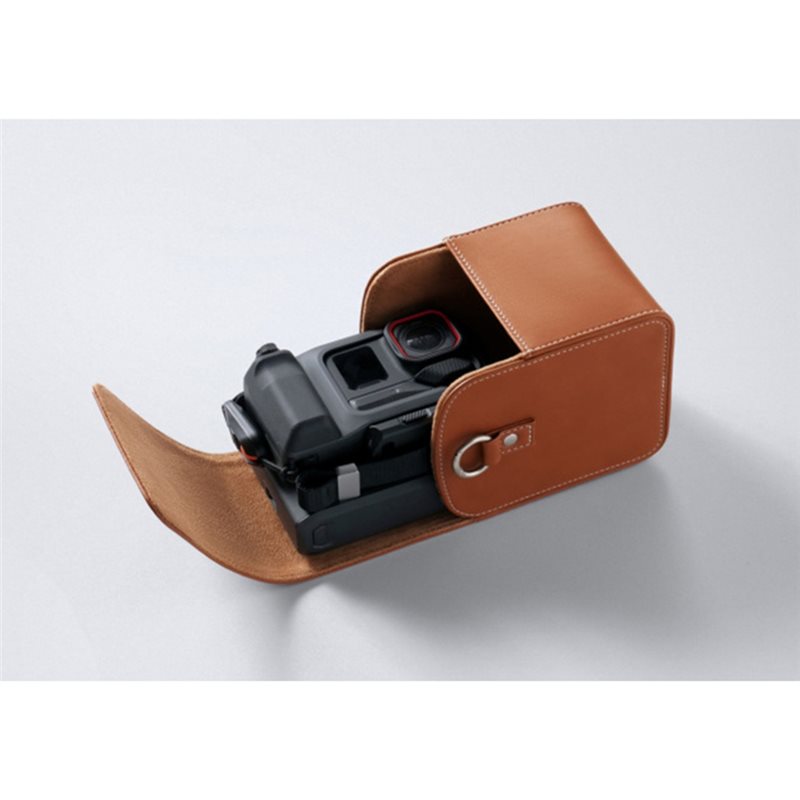 حافظة جلدية واقية من PHILE لـ  - مراجعة Lens Cap Vintage وسعره