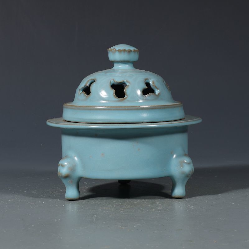 مبخرة خزفية عتيقة من مجموعة سو - مراجعة Vintage Collectible Bottles وسعره