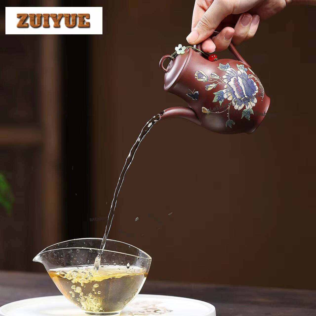 إبريق شاي ييشينغ من الطين الأر - مراجعة Vintage Collectible Bottles وسعره